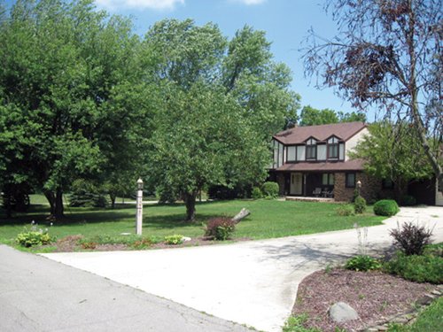 Property photo 10 - Real Estate Auction - 5 Bedroom Home